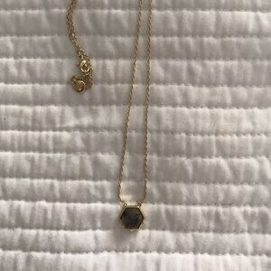 Stella & Dot Nova Pendant Necklace